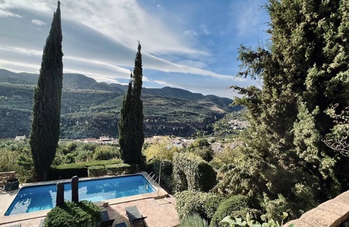 Albunuelas House | Andalusisches Landhaus Zwischen Granada und der Suptropischen Küste Spaniens