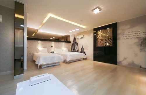 Andong Hotel | Andong Show