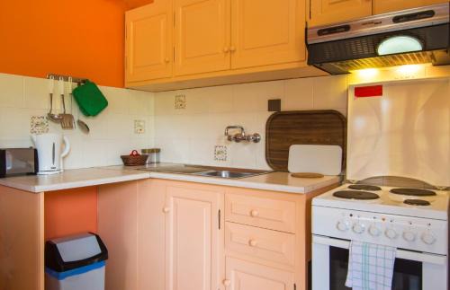 Lakka Apartment | Andrikos Studios