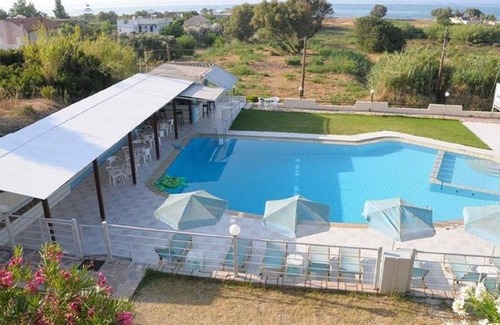 Gerani Apartment | Andys Gardens Hotel We'll Make You Feel at Home Far Away From Home