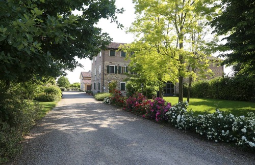 Scandiano Apartment | Angelica apartment