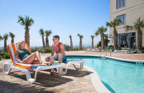 Myrtle Beach Resort | Angle Oceanfront Sun Suite at Family Resort + Official On-Site Rental Privileges