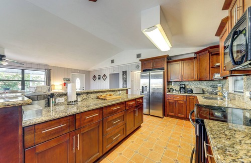 Eden Pines House | Angler's Oasis w/Boat Dock in Big Pine Key!