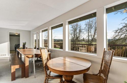 Lacey House | Angler's Retreat on the Creek