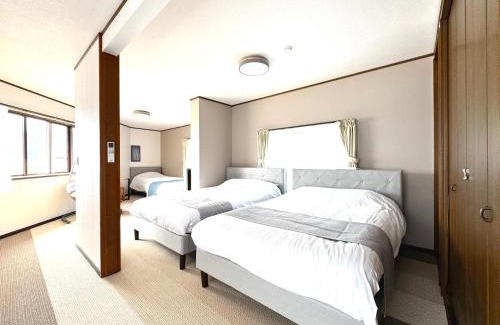 Azagawa Apartment | ango kawaguchiko1