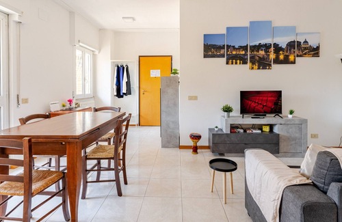 Borghesiana Apartment | Angolo di Roma. Climatizzato-Wi-Fi-Parking-Metro C