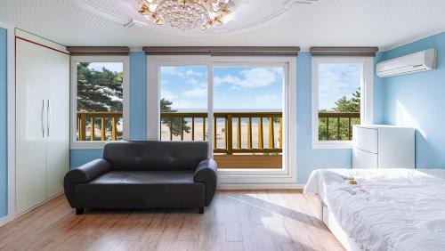 Taean House | Anmyeondo Badasori