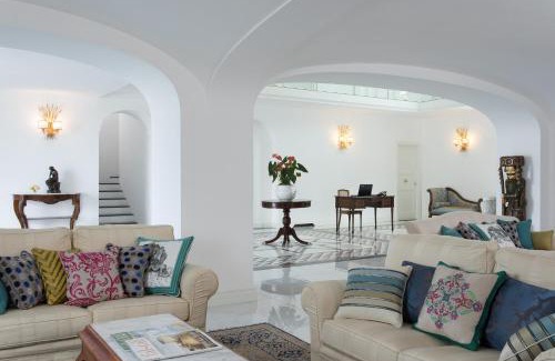 Priora Resort | Anna Belle Elegant AgriResort