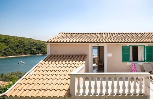 Agios Stefanos Apartment | Anna: Charming Corfu Apartment - Cozy for Couples, Sea Views, WiFi