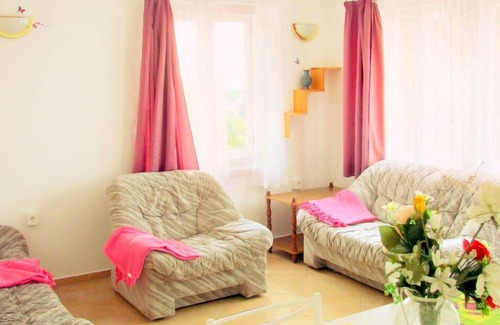 Balatonalmadi House | Annemarie (ALD317) by Interhome