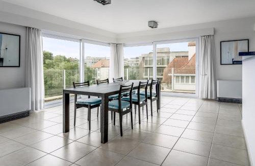 Sint-Idesbald Apartment | Anno 2000 O2 G