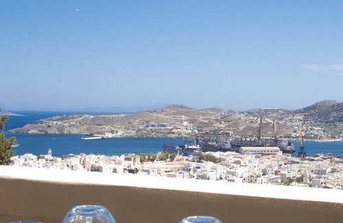 Ermoupoli House | Ano Siroa. Cycladic house with amazing views