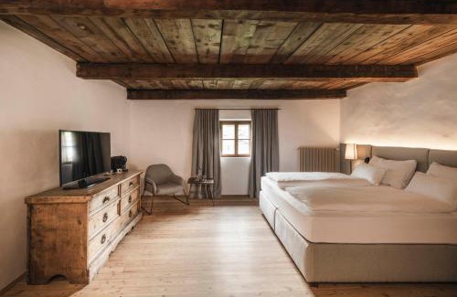 Rasun di Sopra Hotel | Ansitz Heufler by Norbert Niederkofler