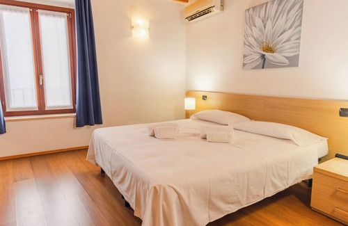 Citta Antica House | Antiche Mura 2 - One Bedroom Guest House, Sleeps 2