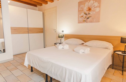 Citta Antica House | Antiche Mura 5 - One Bedroom Guest House, Sleeps 2