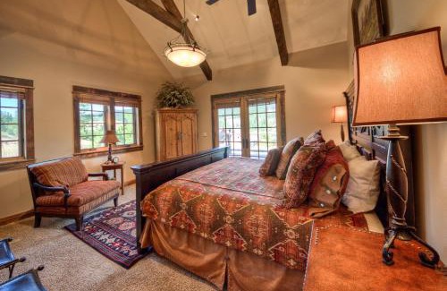 Antler Ridge House | Antler Ridge Lodge