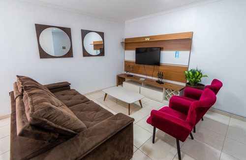 Setor Comercial Sul Apartment | AP 85m2, 2Qts W/Suite, Full Kitchen, Wi-fi 500MB, Garage, Service Area