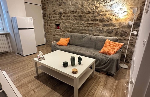 Sarnico Apartment | AP Casa Sarnico - charming old town apartment