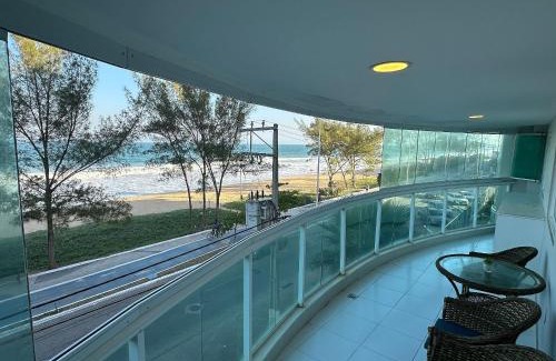 Macae Apartment | Ap linda vista de frente para a praia | MAVN202