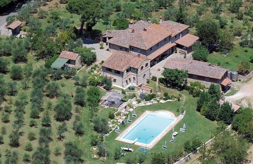 Mercatale Val di Pesa Apartment | Apartment 'Cavallo Flat' with Mountain View, Wi-Fi and Air Conditioning