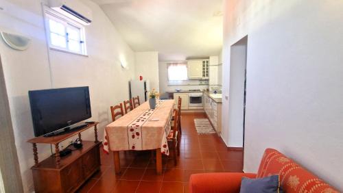 Tunes Apartment | Apart Alfarrobinha - T2 - BY BEDZY