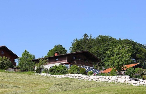 Kirchberg bei Mattighofen Apartment | Apartment Eisele by Interhome