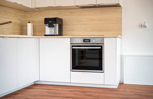 Feldberger Seenlandschaft Apartment | Apartment 'An Der Alten Bäckerei' with Lake View, Private Garden and Wi-Fi