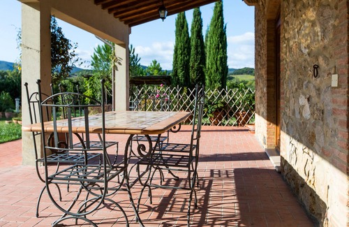 Montecatini Val di Cecina Apartment | Apartment In Tuscan Villa
