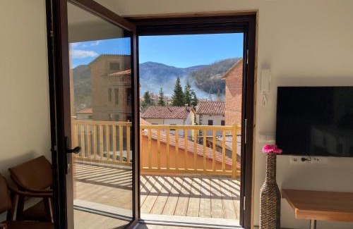 Sant Joan de Les Abadesses Apartment | Apartamento acogedor