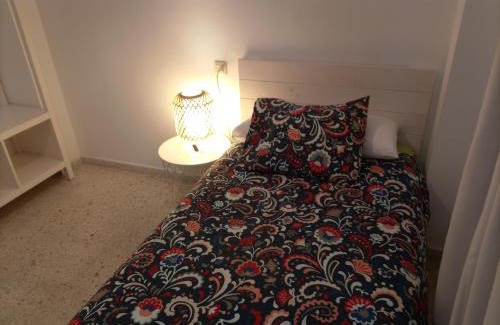 La Linea de la Concepcion Apartment | Apartamento playa de Levante