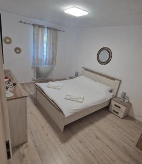 Codlea Apartment | Apartament Coco
