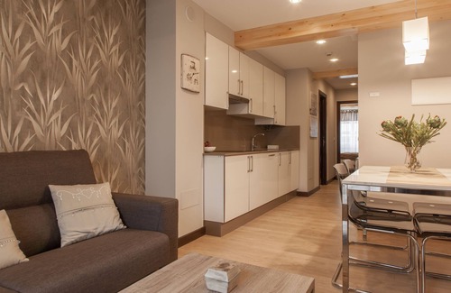 Santiago de Compostela Apartment | Apartamentos Nova Compostela