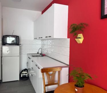 Komoran Apartment | Apartament-in center of prishtina 3