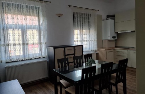 Aiud Apartment | Apartament La Cetate