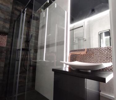 Stare Miasto District Apartment | Apartament Loftowy Wypoczynek GoldAir