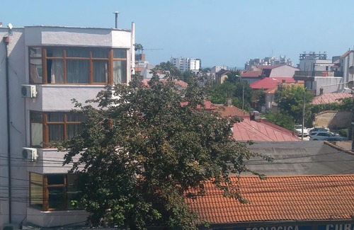 Constanta House | Apartament Near The Modern Beach