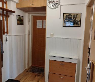 Nowa Praga Apartment | Apartament Praski 5 minut od metra i starego miasta spacerem do zoo i Konesera