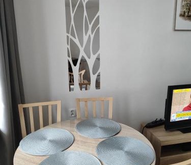 Nowa Praga Apartment | Apartament Praski 5 minut od metra i starego miasta spacerem do zoo i Konesera