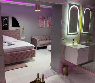 Gniezno Apartment | Apartament "Prezydencki" Centrum z dużą wanną dla Dwojga