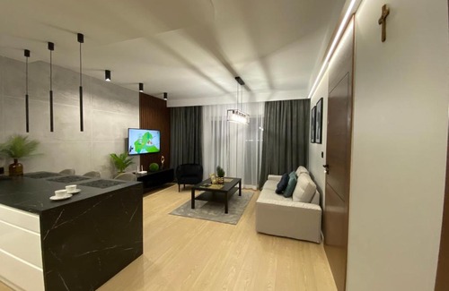 Mielec Apartment | Apartament Skrzydlaty z ogródkiem