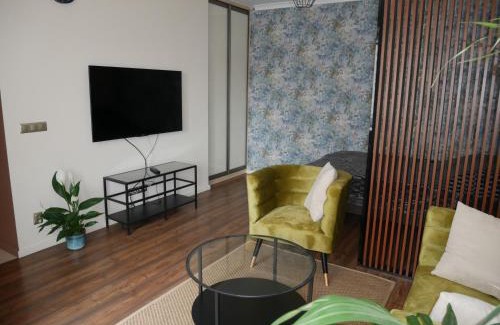 Czestochowa Apartment | Apartament Złoty w Centrum Miasta