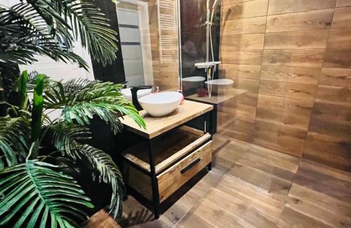 Zielona Gora Apartment | Apartament z ogródkiem, blisko centrum