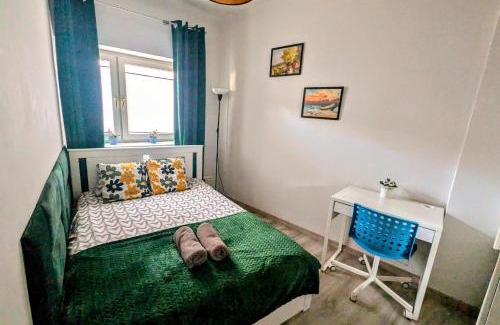 Srodmiescie Apartment | Apartament Zielony Krakowskie Przedmieście 26/2