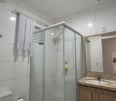 Ze Amandio Apartment | Apartamento 2 dorm. em Bombas SC
