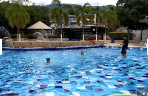 Sopetran Apartment | Apartamento 2 habitaciones aire acondicionado en Sopetran Unidad res Piscinas sol y descanso