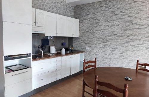 Sant Fost de Campsentelles Apartment | Apartamento a 10Km Barcelona, Jardin, Luminoso