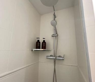 Ciudad Jardin Apartment | Apartamento a 15 minutos de la Judería con Parking