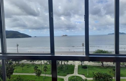 Embare Apartment | Apartamento amplo e charmoso, frente ao mar.