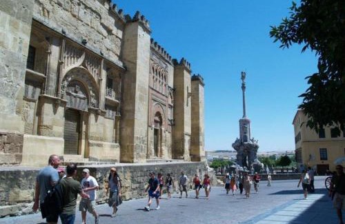 Cercadilla-Medina Azahara Apartment | Apartamento Arfe junto al centro