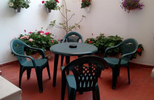 Figares Apartment | Apartamento Castillo